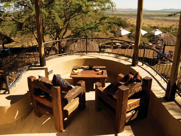 Serengeti Sopa Lodge - Deck 